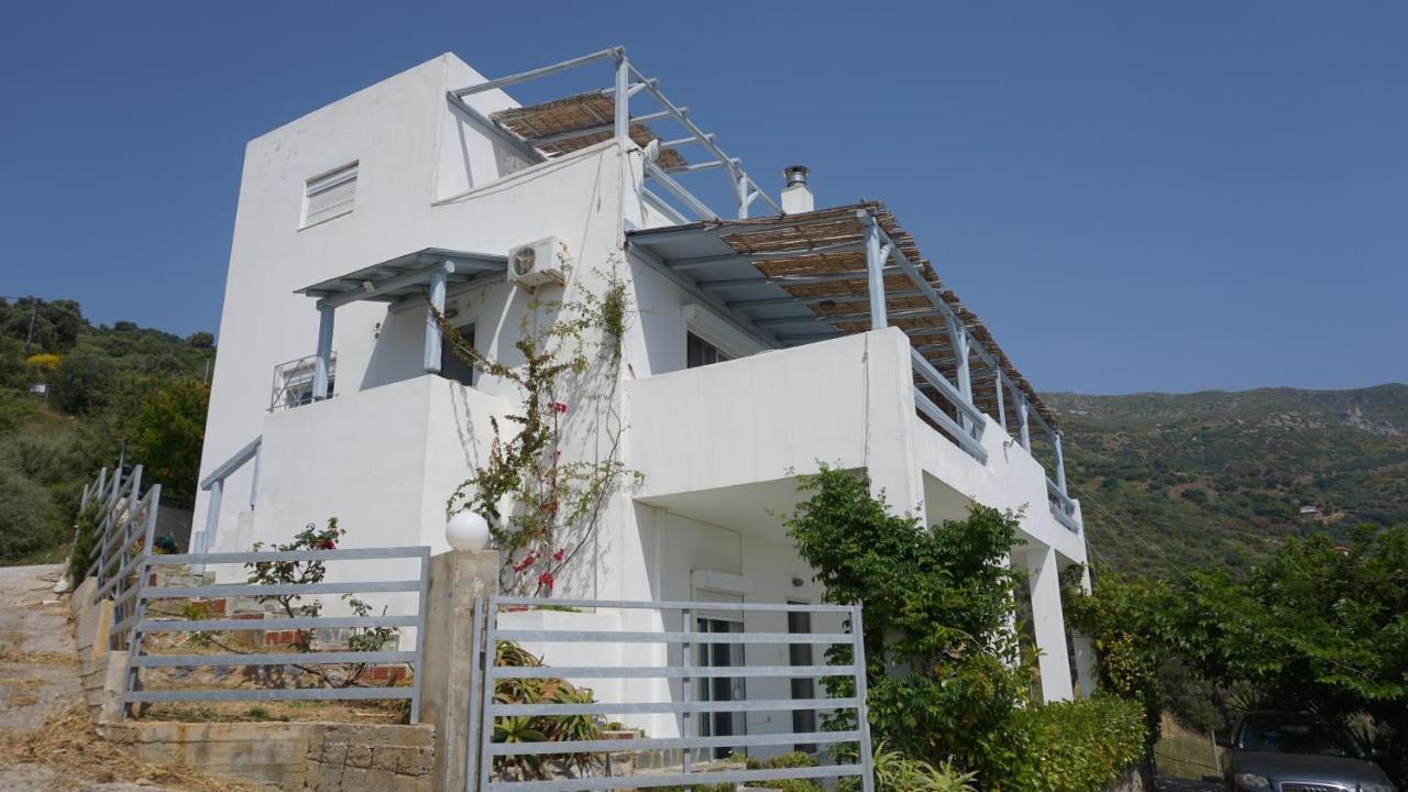 Agnanti Villa Akhladherí Екстериор снимка